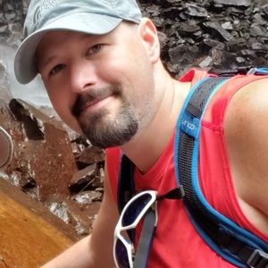 Meet your Posher, Travis